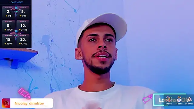 Snapshot of Sam_culhane chatting on October 10, 2025, 4:44 am Sam culhane online show from October 10, 2025, 4:44 am