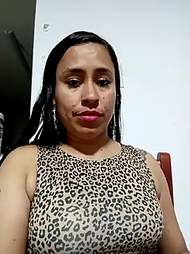 kamila lovee online show from March 6, 2025, 10:47 pm