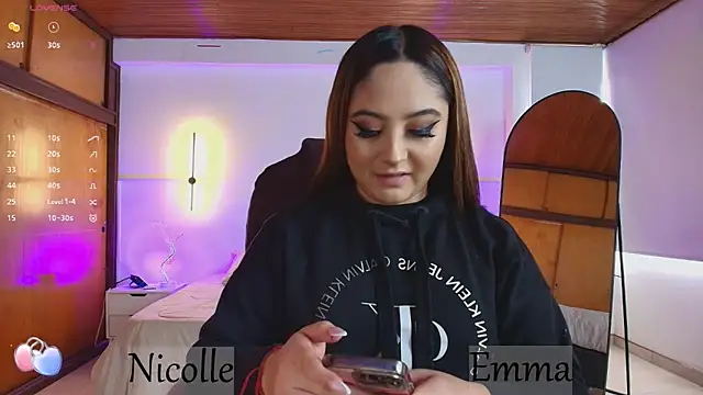  Emma11 online show from March 15, 2025, 7:48 pm