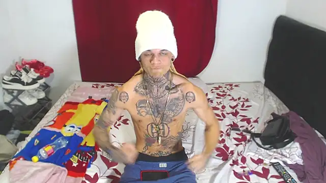 hot man05 online show from February 4, 2025, 9:28 am