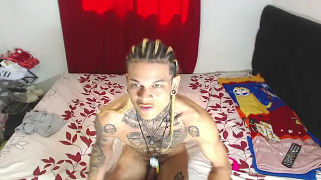 hot man05 online show from February 19, 2025, 7:27 pm