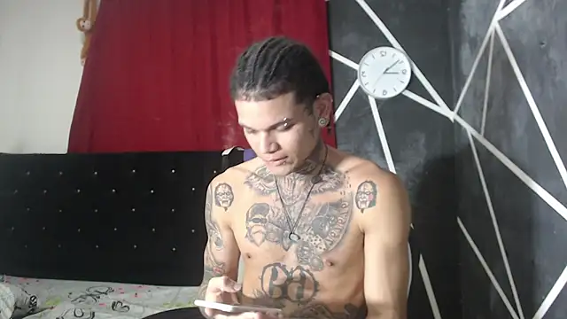 hot man05 online show from October 11, 2025, 10:30 pm