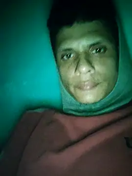 CarlosZava27216 online show from November 13, 2025, 7:29 am