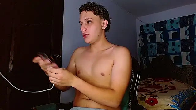 Thomas May4rs online show from November 8, 2025, 2:45 am