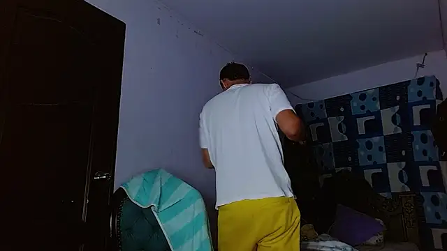 Thomas May4rs online show from November 10, 2025, 4:00 am