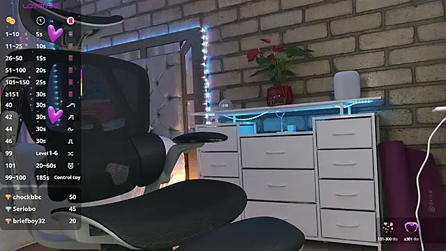 biel biel online show from March 12, 2025, 6:40 am