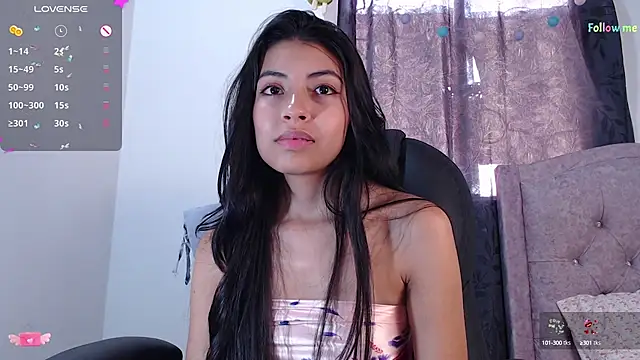 Snapshot of ellajonz chatting on March 20, 2025, 12:11 pm ellajonz online show from March 20, 2025, 12:11 pm