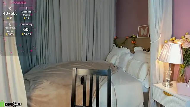 Snapshot of Nikki_Kai chatting on September 24, 2025, 12:14 am Nikki Kai online show from September 24, 2025, 12:14 am