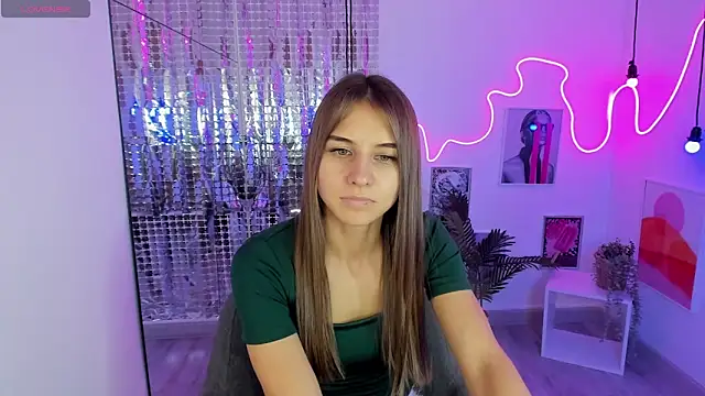 CharmBianca online show from February 15, 2025, 1:38 pm