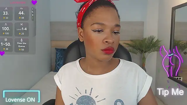 Snapshot of brendathompson_ chatting on October 15, 2025, 3:17 am brendathompson online show from October 15, 2025, 3:17 am