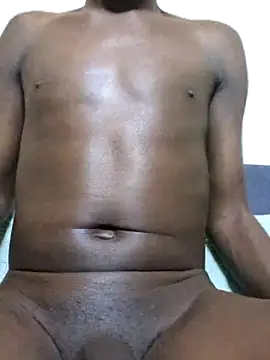 Snapshot of johnlovex chatting on September 19, 2025, 11:05 pm johnlovex online show from September 19, 2025, 11:05 pm