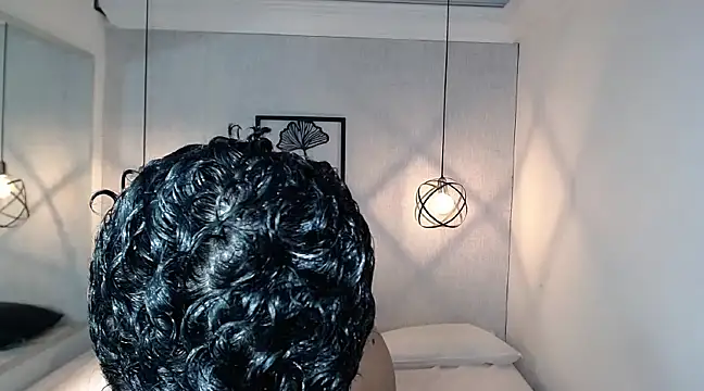 Snapshot of Liiamthompson chatting on March 13, 2025, 2:55 pm Liiamthompson online show from March 13, 2025, 2:55 pm