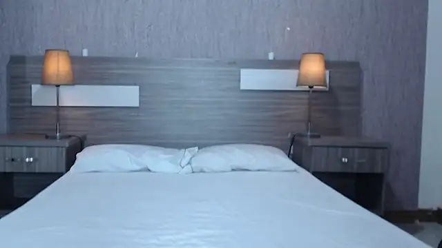 Snapshot of Liiamthompson chatting on September 20, 2025, 8:59 am Liiamthompson online show from September 20, 2025, 8:59 am