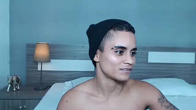 Snapshot of Liiamthompson chatting on October 1, 2025, 7:09 pm Liiamthompson online show from October 1, 2025, 7:09 pm