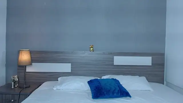 Snapshot of Liiamthompson chatting on October 15, 2025, 9:31 am Liiamthompson online show from October 15, 2025, 9:31 am