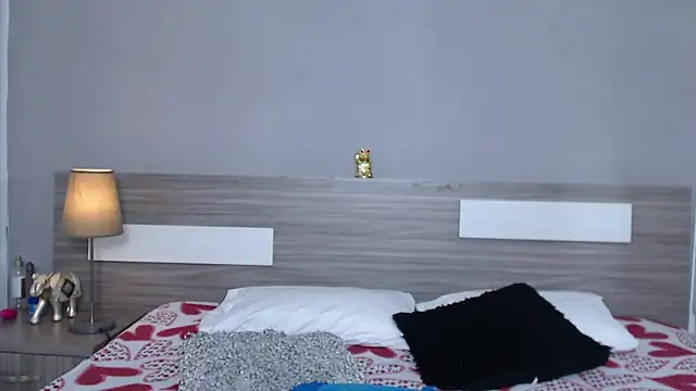 Snapshot of Liiamthompson chatting on October 19, 2025, 11:00 am Liiamthompson online show from October 19, 2025, 11:00 am