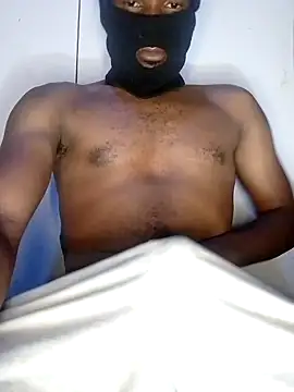 kingSexx-luckyboy online show from May 18, 2026, 7:31 pm