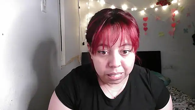 Snapshot of alexandraluv chatting on March 12, 2026, 3:23 am alexandraluv online show from March 12, 2026, 3:23 am