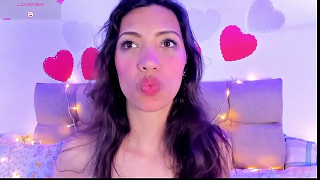 Miss veronicaa2 online show from February 14, 2025, 6:08 pm