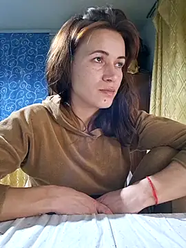 Snapshot of Belladonna253 chatting on October 28, 2025, 6:10 pm Belladonna253 online show from October 28, 2025, 6:10 pm