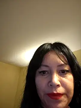 KellyPerlaxxx online show from October 31, 2025, 5:25 pm