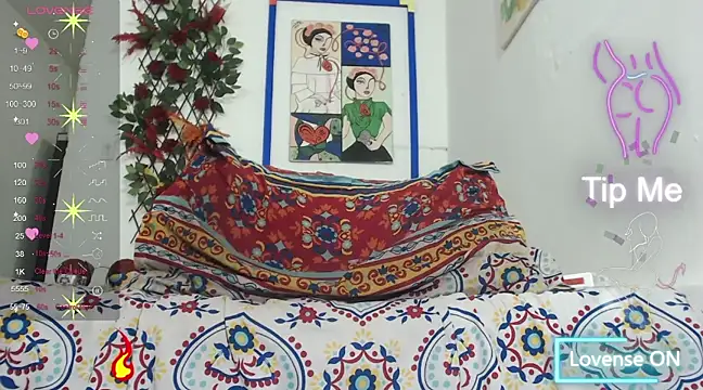 Snapshot of Charlotte_Spicy chatting on February 26, 2025, 12:25 pm Charlotte Spicy online show from February 26, 2025, 12:25 pm