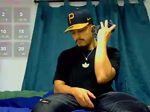 Keiviid online show from April 10, 2026, 3:12 am