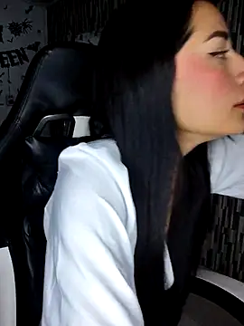 Snapshot of Marce0 chatting on October 6, 2025, 12:30 am Marce0 online show from October 6, 2025, 12:30 am