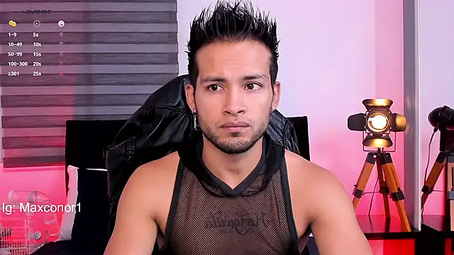 Snapshot of Max_Conor1 chatting on March 4, 2025, 11:19 am Max Conor1 online show from March 4, 2025, 11:19 am