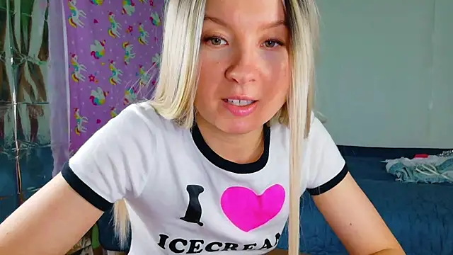 TwerkingCheerleader online show from November 2, 2025, 10:50 am