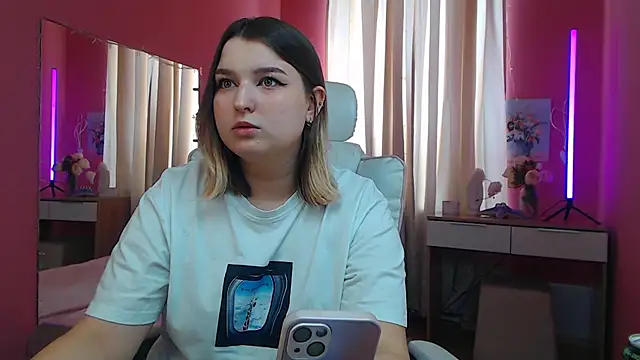 Snapshot of Jenny_Smit chatting on February 22, 2025, 7:34 am Jenny Smit online show from February 22, 2025, 7:34 am