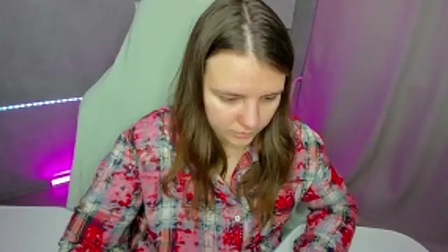 Jenny Jimmy online show from April 21, 2026, 9:26 am
