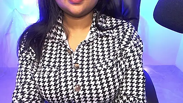 Snapshot of Kannu- chatting on March 3, 2025, 4:58 am Kannu- online show from March 3, 2025, 4:58 am