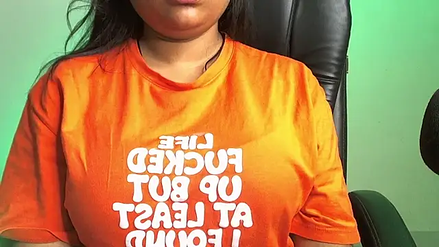 Snapshot of Kannu- chatting on September 24, 2025, 5:11 am Kannu- online show from September 24, 2025, 5:11 am