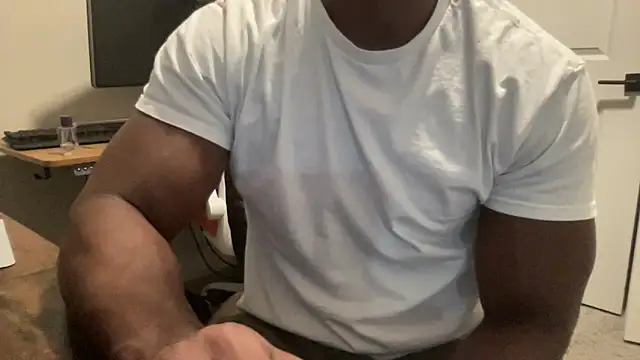 BodyandBBC online show from November 20, 2025, 3:39 am