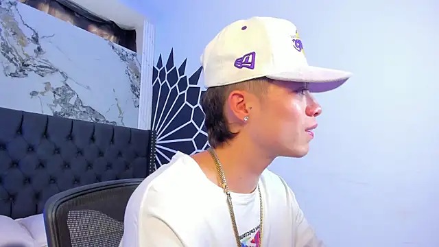 marcuscollins1  online show from March 21, 2026, 12:54 pm