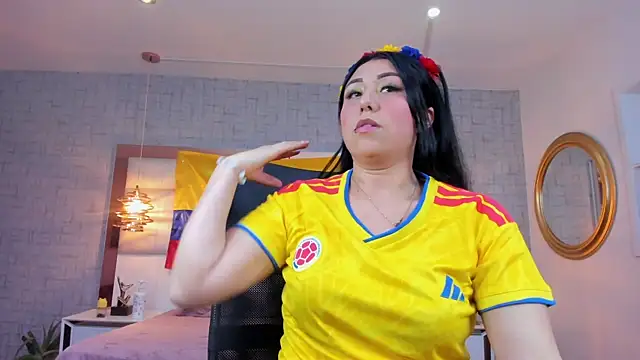 Nohemi louse online show from June 23, 2026, 7:34 pm