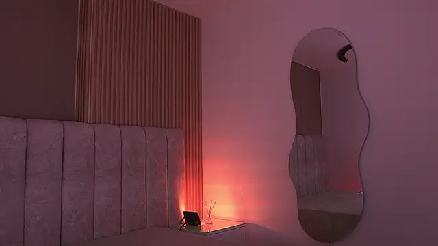 sara lopee1 online show from February 3, 2026, 11:59 am