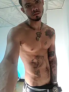 Snapshot of Niick01_ chatting on November 3, 2025, 2:46 am Niick01 online show from November 3, 2025, 2:46 am