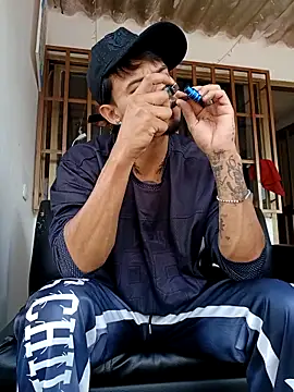 Niick01  online show from February 7, 2026, 3:16 pm