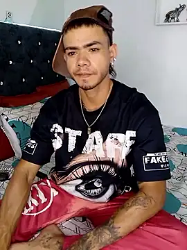 Niick01  online show from April 20, 2026, 7:37 pm