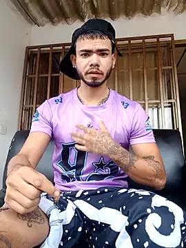 Niick01  online show from May 12, 2026, 3:09 pm