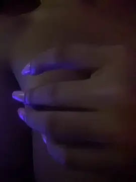 allicemackenzie online show from October 17, 2025, 8:39 am