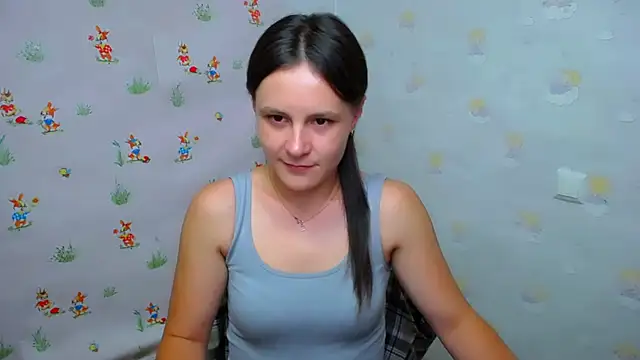 Snapshot of ValeriaHeart_ chatting on September 13, 2025, 11:32 am ValeriaHeart online show from September 13, 2025, 11:32 am