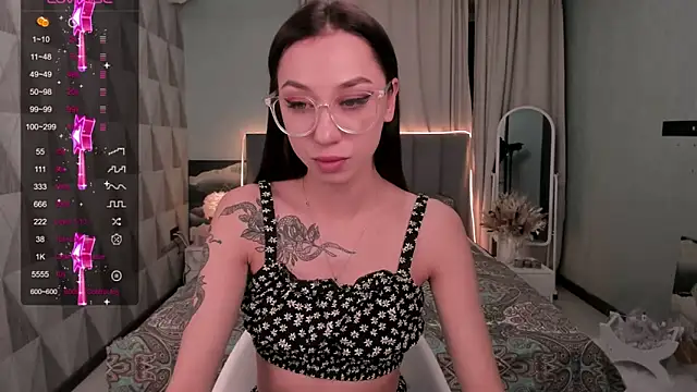 Queen Gabriel online show from February 5, 2025, 7:53 pm