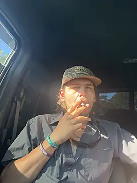 Snapshot of buckincowboy chatting on February 7, 2025, 3:41 pm buckincowboy online show from February 7, 2025, 3:41 pm