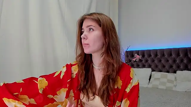 Snapshot of Ella_Mayers chatting on February 16, 2025, 3:04 am Ella Mayers online show from February 16, 2025, 3:04 am