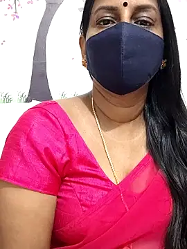 Snapshot of Tamil_Meera12 chatting on September 19, 2025, 6:41 pm Tamil Meera12 online show from September 19, 2025, 6:41 pm