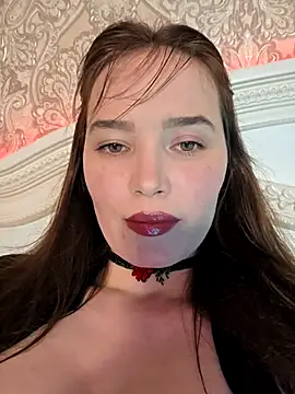 GoddessYanaMironova online show from May 13, 2026, 7:00 pm