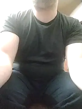 NAvoglia online show from February 19, 2025, 11:36 pm